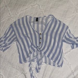 Vertical stripped Windsor top